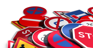 señales de tráfico sobre fondo blanco